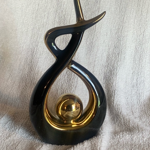 Norrclp Home Decor Modern Abstract art Ceramic Statue 12.5”x 6.5”W BLK/GOLD - Picture 5 of 6